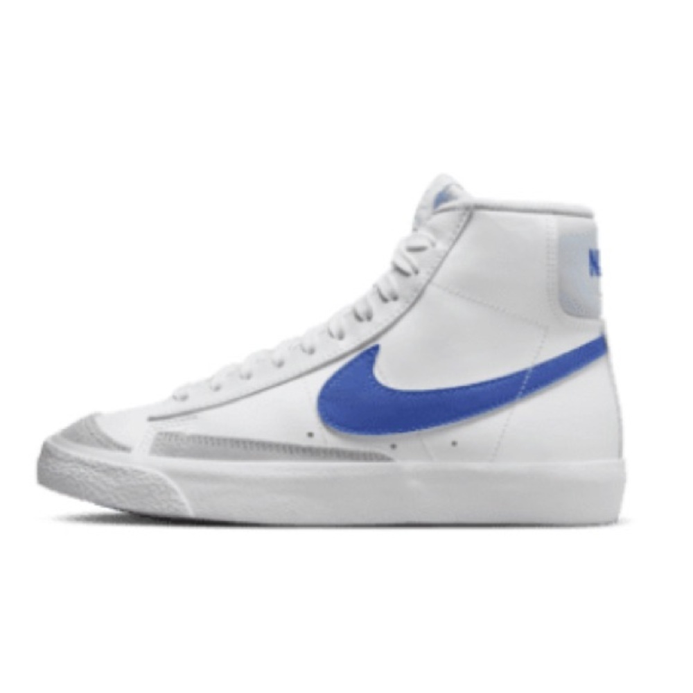 Nike Blazer Mid ‘77 | Big Kids Shoe | Nike Blazer | White&PurePlatinum&GameRoyal